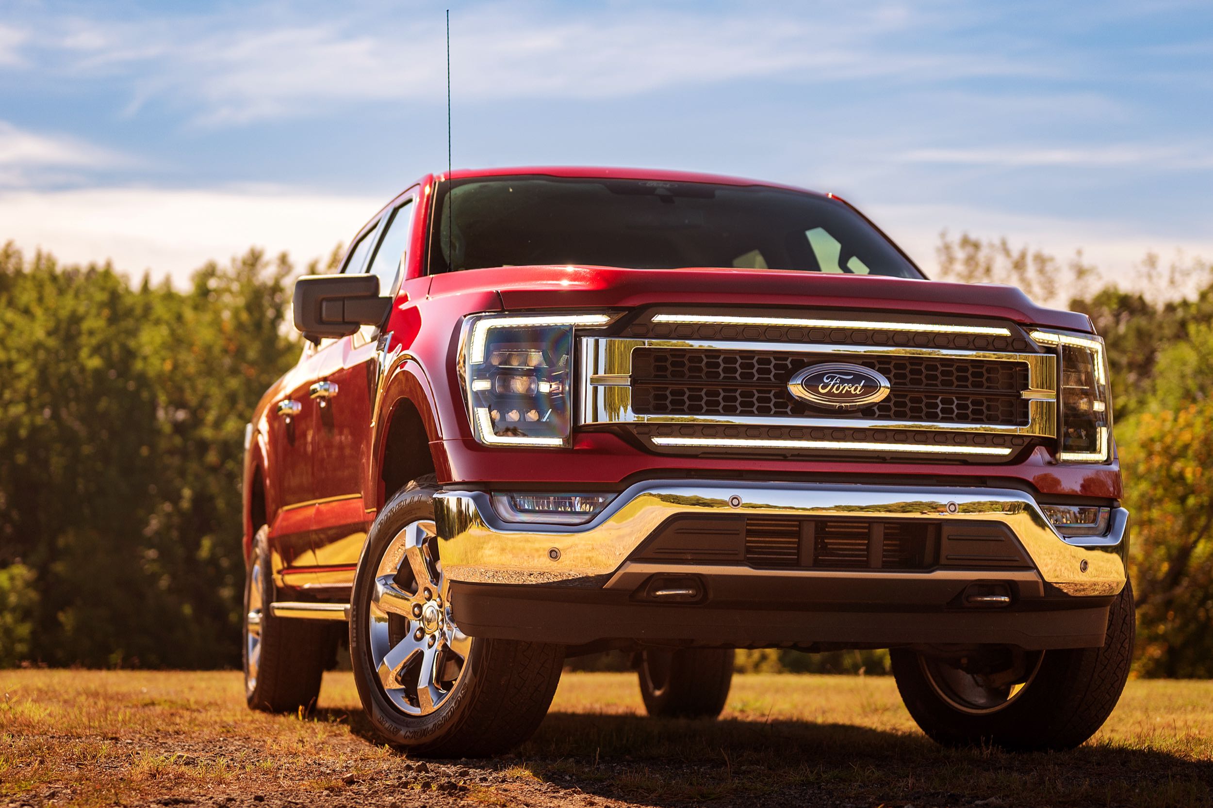 Morimoto XBG LED Grille: Ford F-150 (21-23 / Chrome / White DRL)