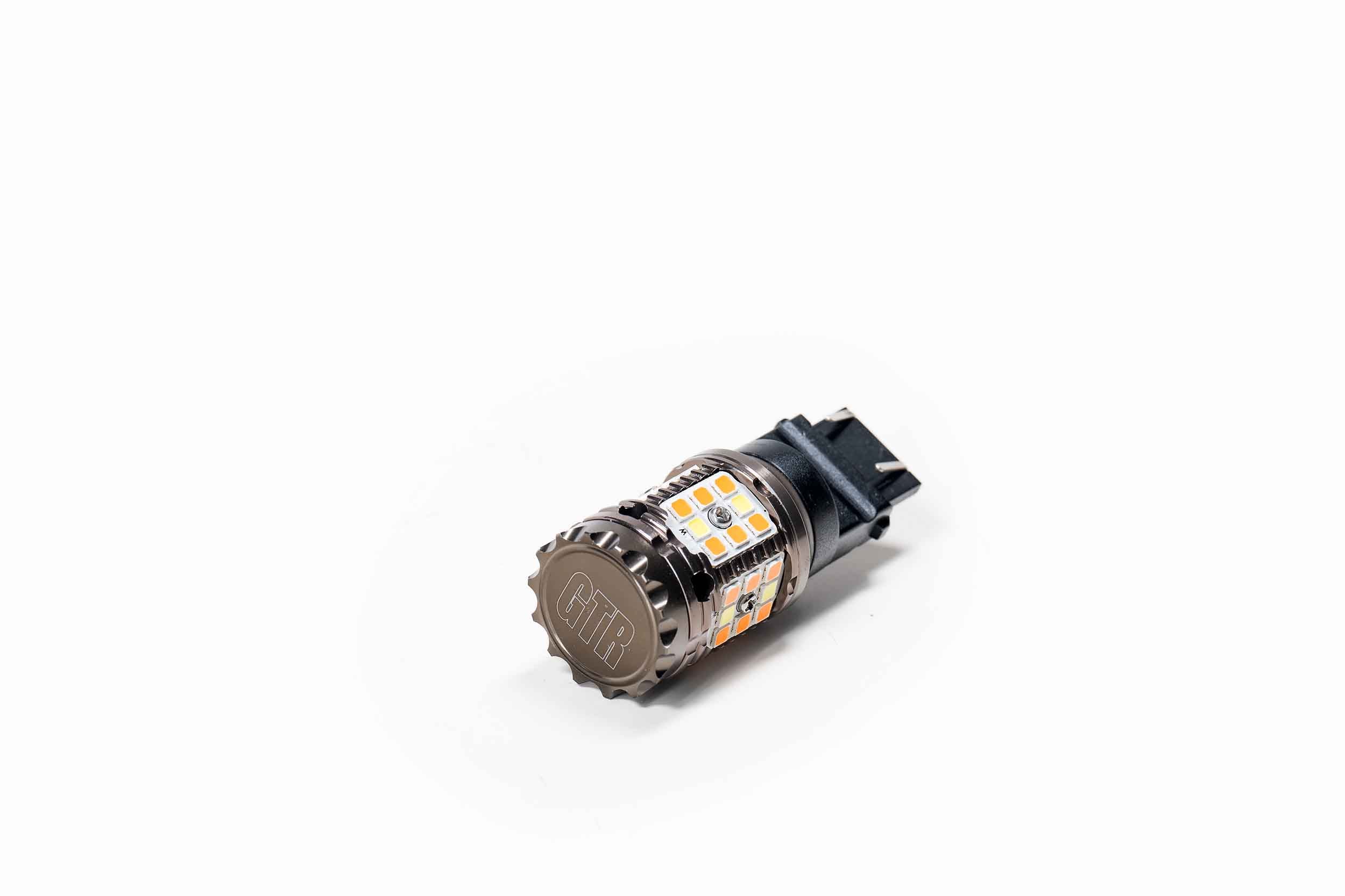 GTR Lighting 3156/3157 CK: GTR Carbide Canbus 2.0 LED (Switchback)