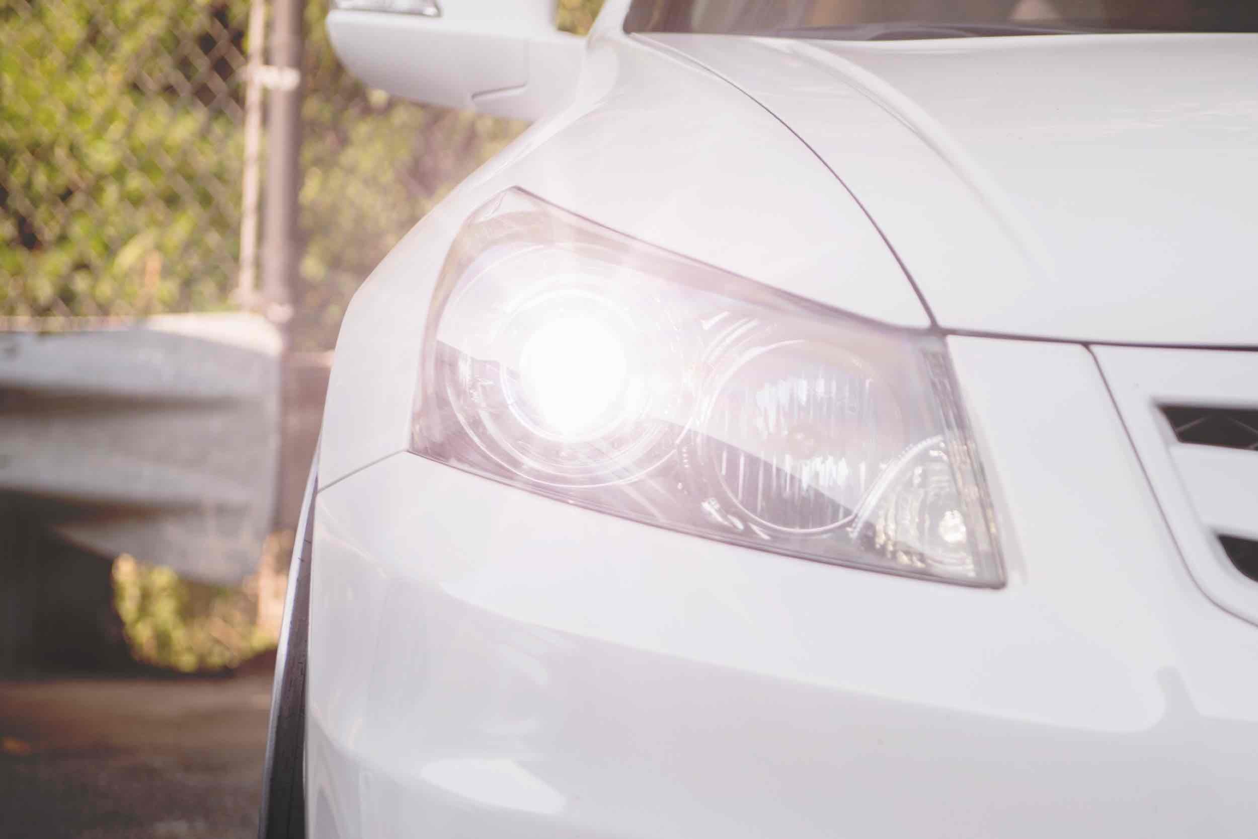 Morimoto H1: ACME HID (4300K)