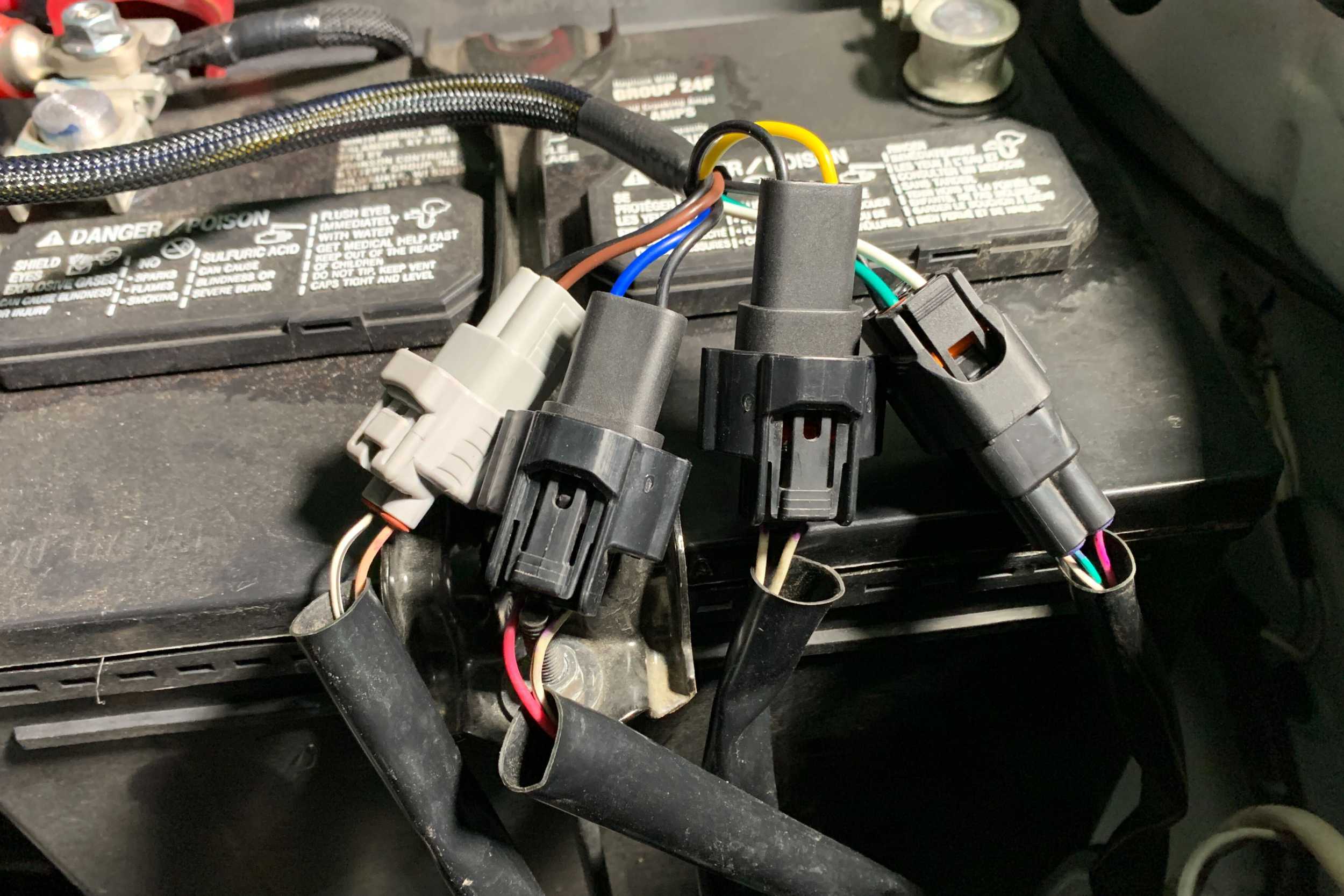 Morimoto Conversion Harness: 16-23 Tacoma OEM LED Headlights (Set)