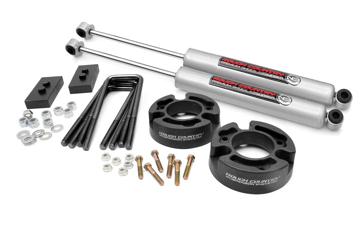 ROUGH COUNTRY Lift Kit Ford F-150 2WD/4WD (2004-2008)