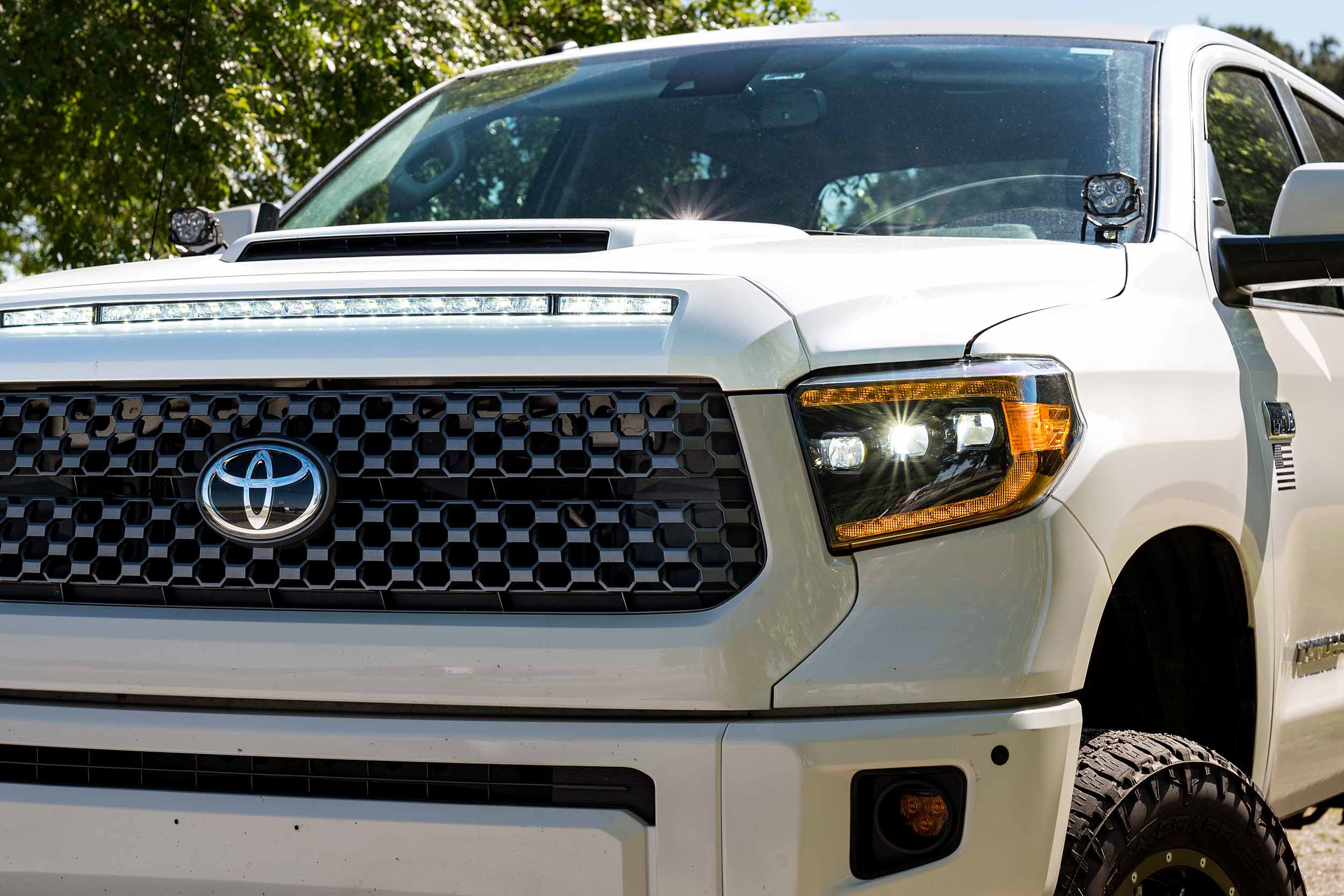 Morimoto XB LED Headlights: Toyota Tundra (14-21 / Amber DRL / Set)
